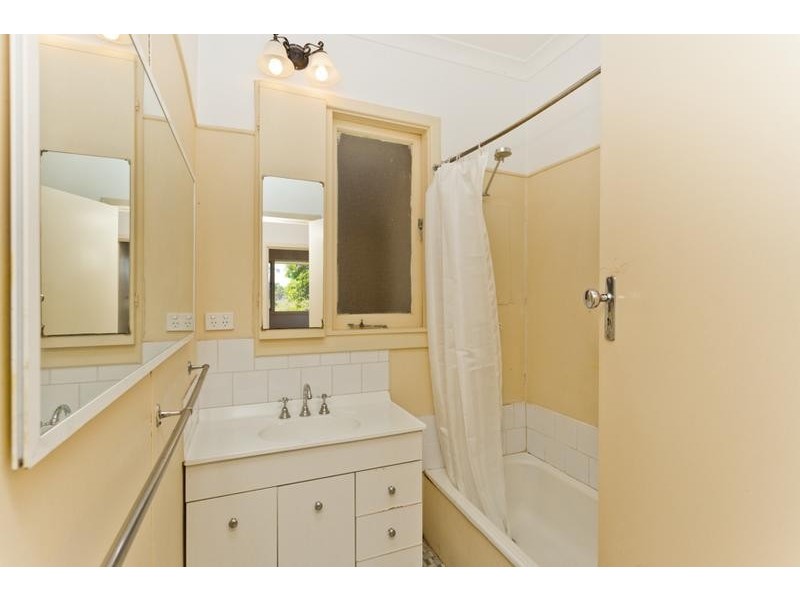 17 Gamble Way, Karrinyup WA 6018