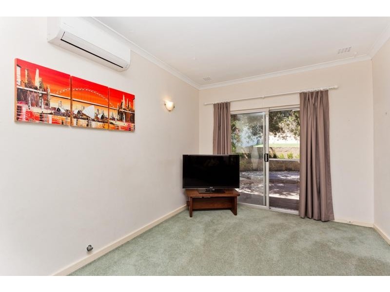 17 Gamble Way, Karrinyup WA 6018