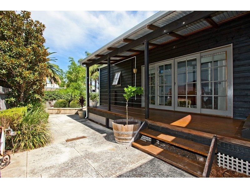 6 Winifred Street, Mosman Park WA 6012