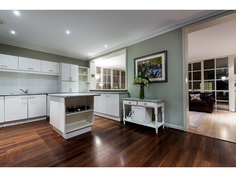 6 Winifred Street, Mosman Park WA 6012