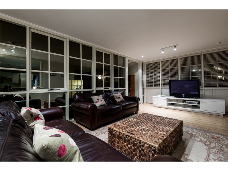 6 Winifred Street, Mosman Park WA 6012