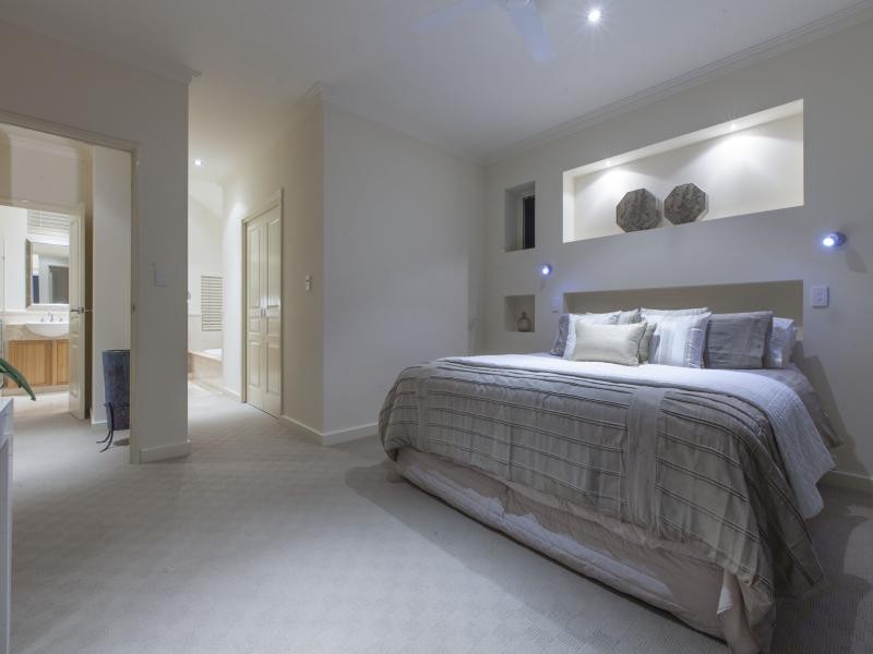 10 Calver Place, City Beach WA 6015