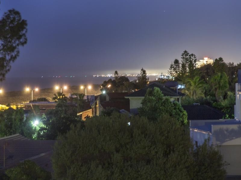 10 Calver Place, City Beach WA 6015