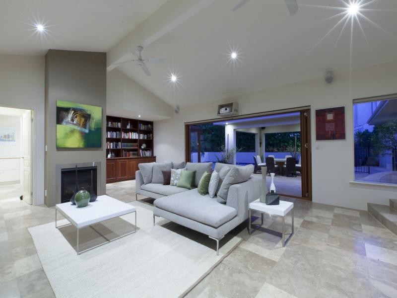 10 Calver Place, City Beach WA 6015