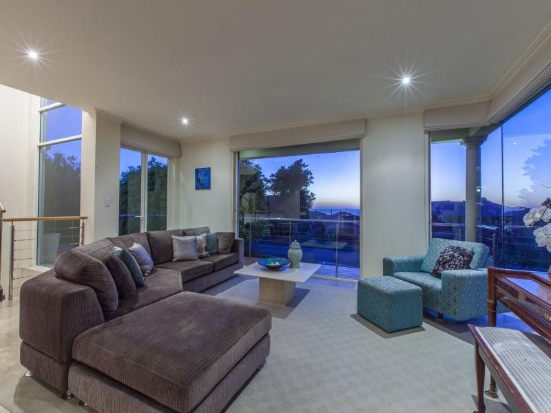 10 Calver Place, City Beach WA 6015