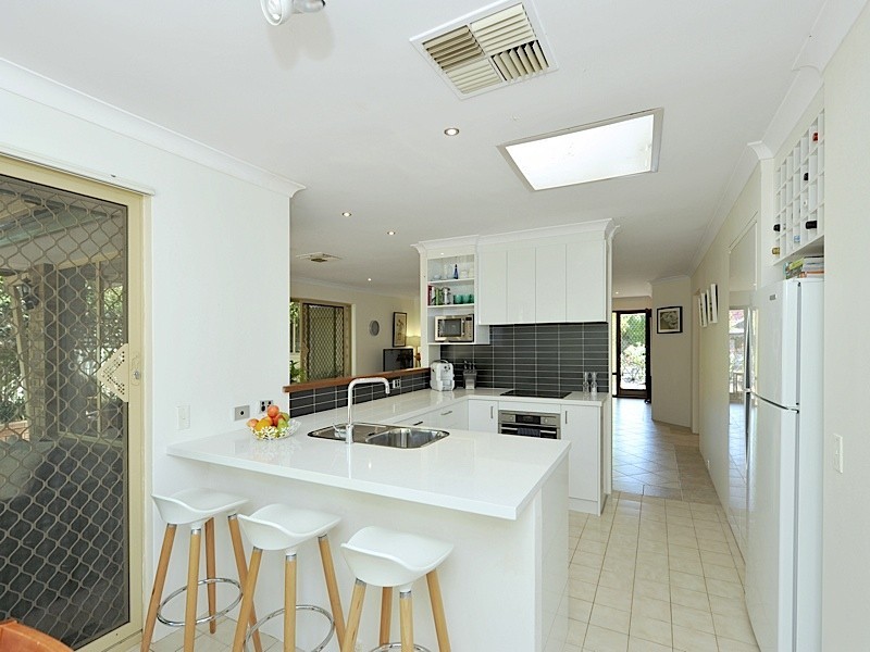 1 Moss Vale, Floreat WA 6014