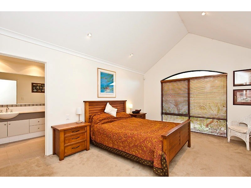 38 Kirkdale Avenue, Floreat WA 6014