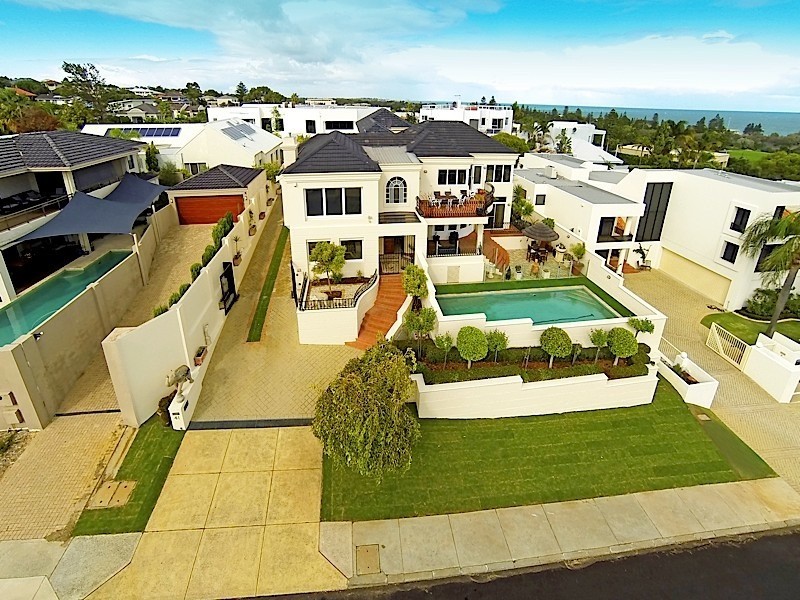 41 Marapana Road, City Beach WA 6015