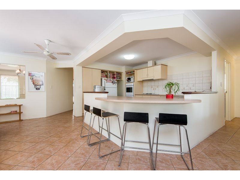 5a Lee Avenue, Hilton WA 6163