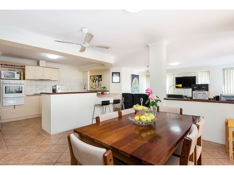 5a Lee Avenue, Hilton WA 6163