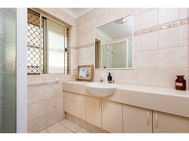 5a Lee Avenue, Hilton WA 6163