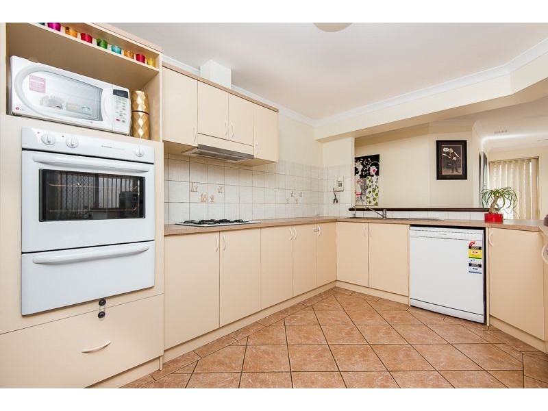 5a Lee Avenue, Hilton WA 6163