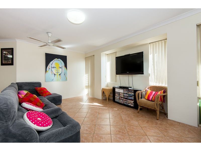 5a Lee Avenue, Hilton WA 6163