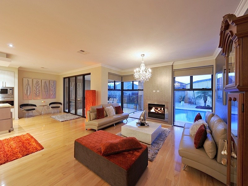 33 Kallatina Drive, Iluka WA 6028