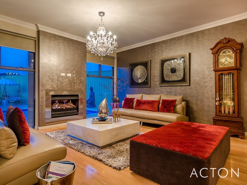 33 Kallatina Drive, Iluka WA 6028