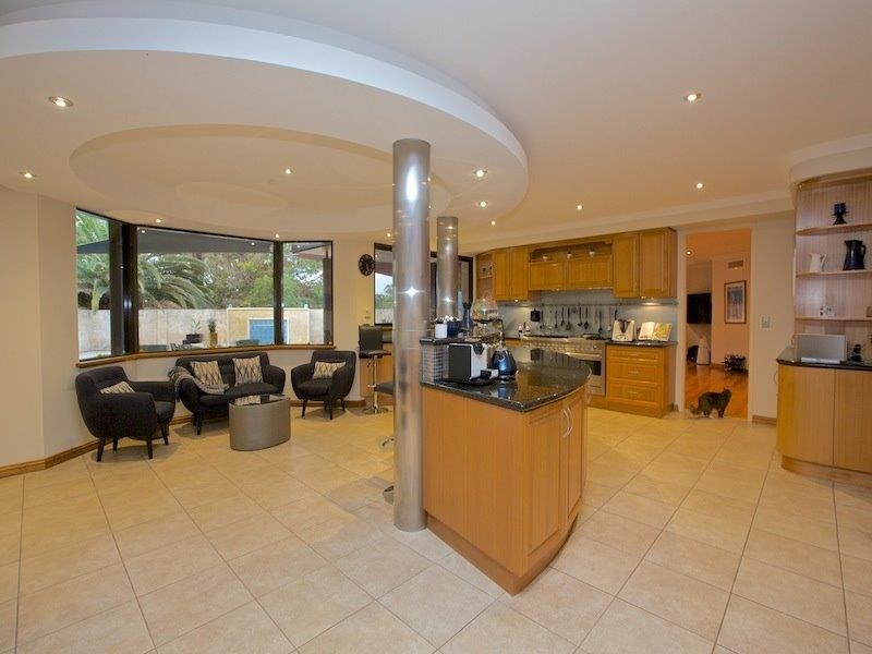 41 Clanmel Road, Floreat WA 6014