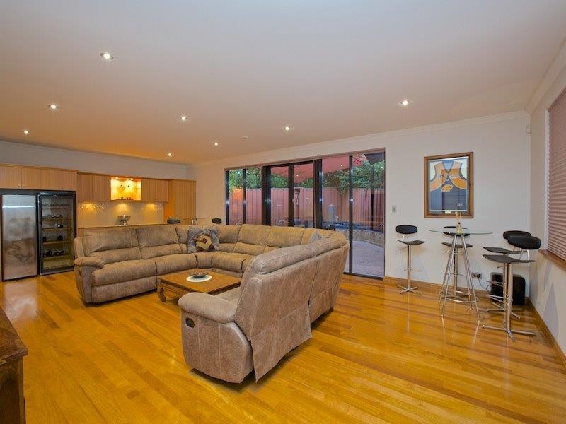 41 Clanmel Road, Floreat WA 6014