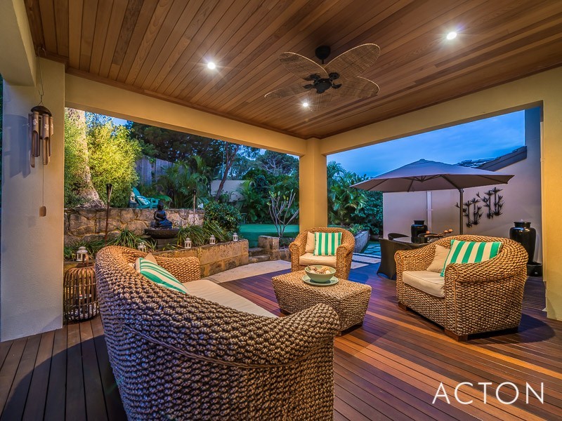 61 Pine Valley Pass, Connolly WA 6027