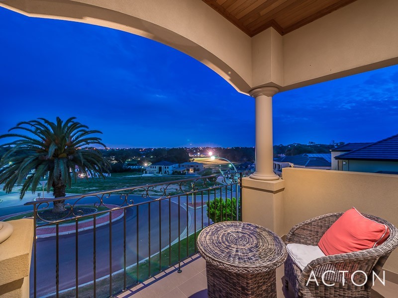 61 Pine Valley Pass, Connolly WA 6027