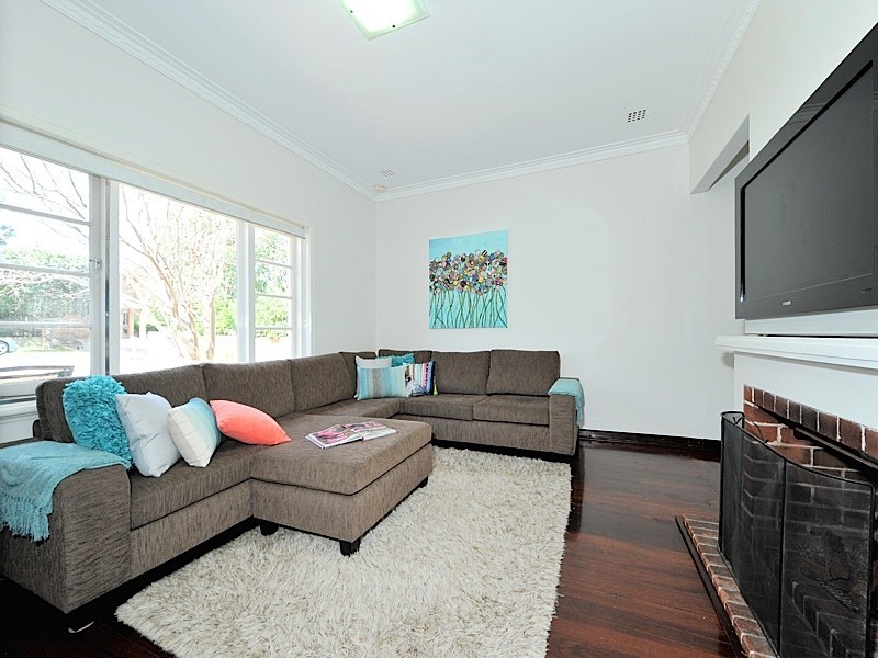 19 Ferndale Street, Floreat WA 6014