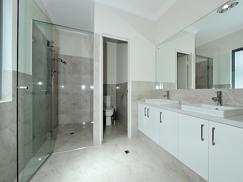 13 Alumni Terrace, Churchlands WA 6018