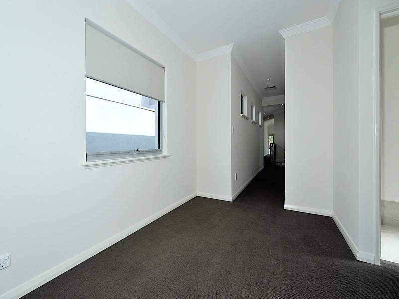 13 Alumni Terrace, Churchlands WA 6018