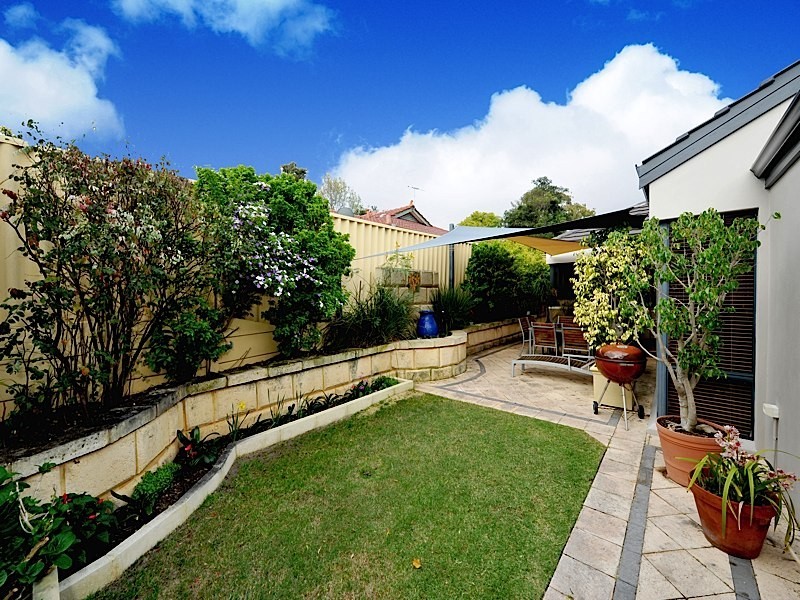 15 Morden Street, Wembley Downs WA 6019