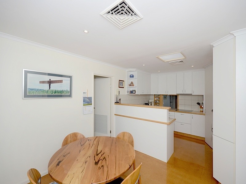 18 Catesby Street, City Beach WA 6015