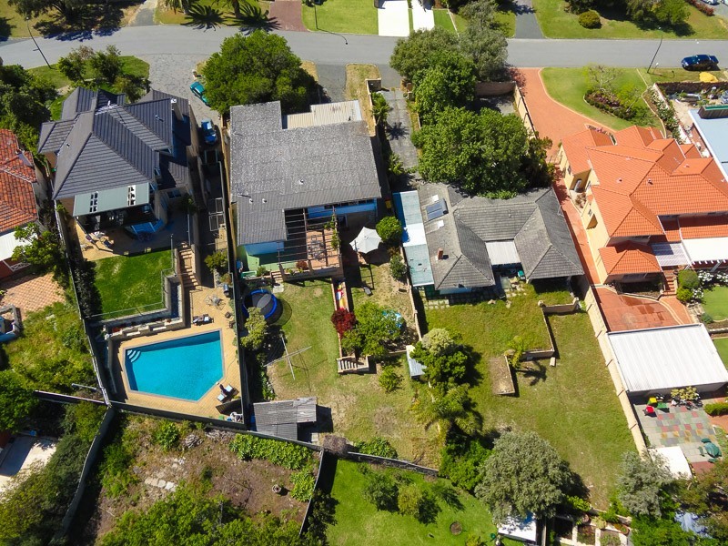 26 Hovea Crescent, City Beach WA 6015