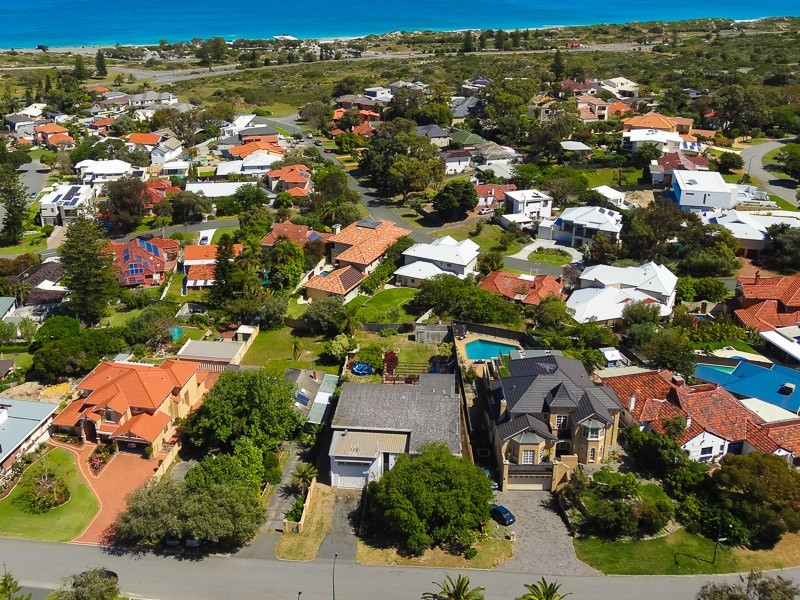 26 Hovea Crescent, City Beach WA 6015