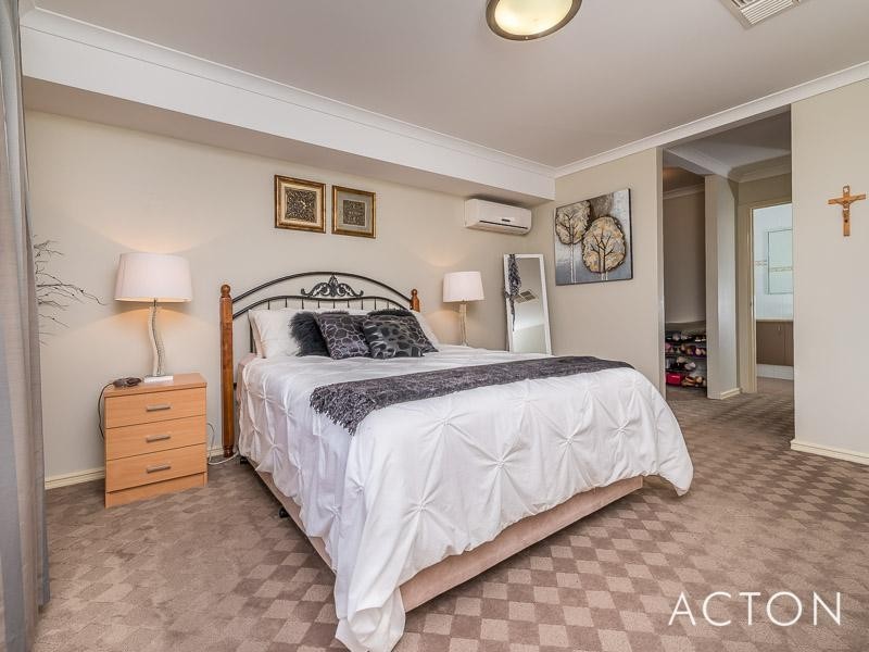 35 Raspins Loop, Burns Beach WA 6028