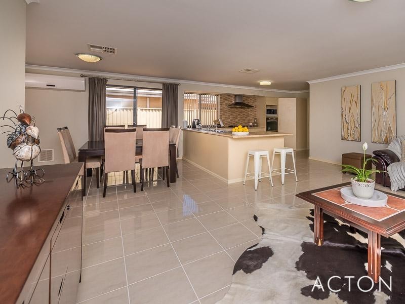 35 Raspins Loop, Burns Beach WA 6028