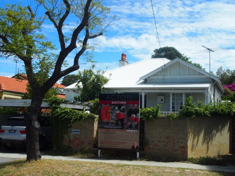 81 Clifton Street, Nedlands WA 6009