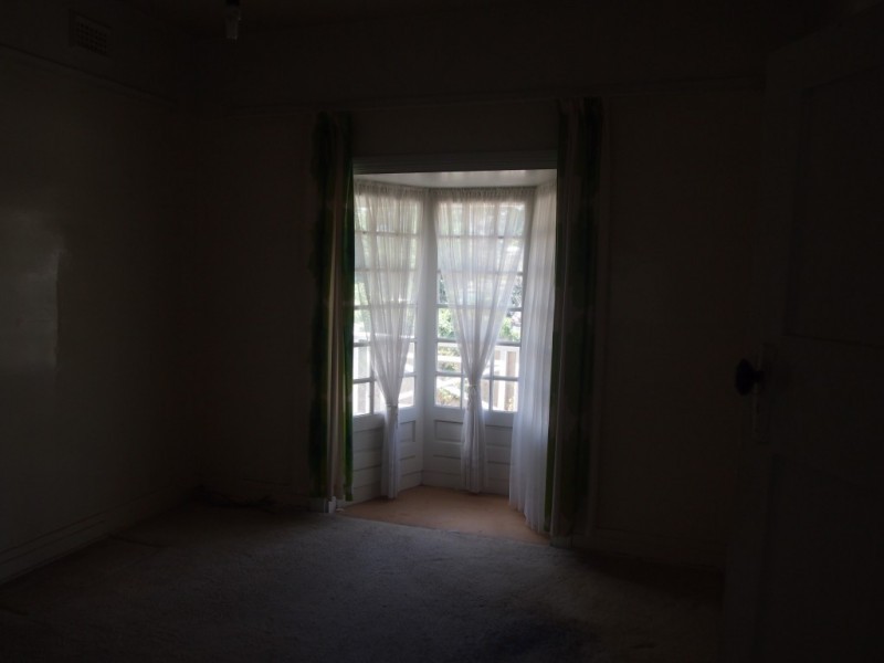 81 Clifton Street, Nedlands WA 6009