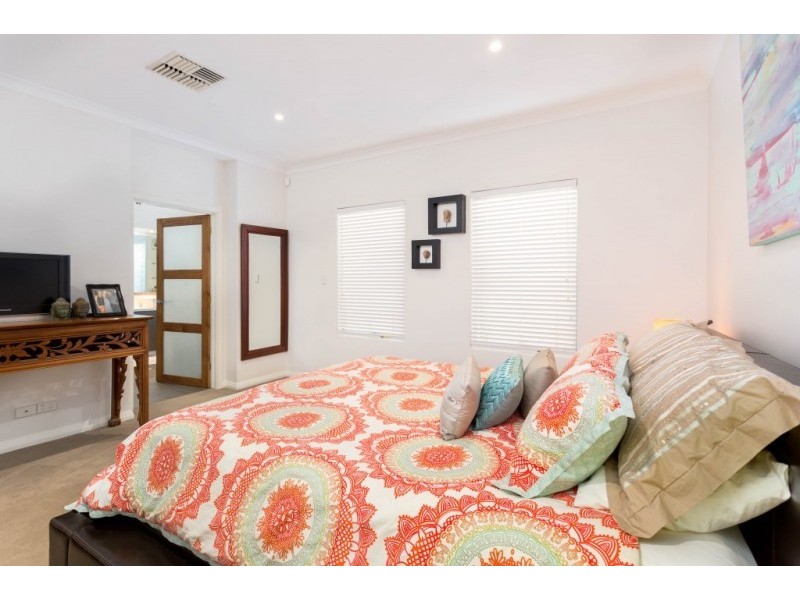 26 Winmarley Street, Floreat WA 6014