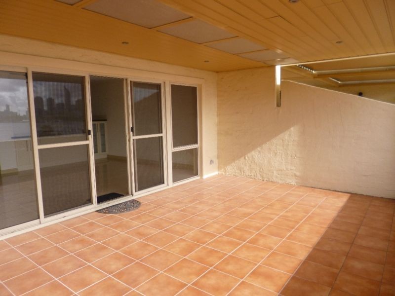 5/8 Parker Street, South Perth WA 6151