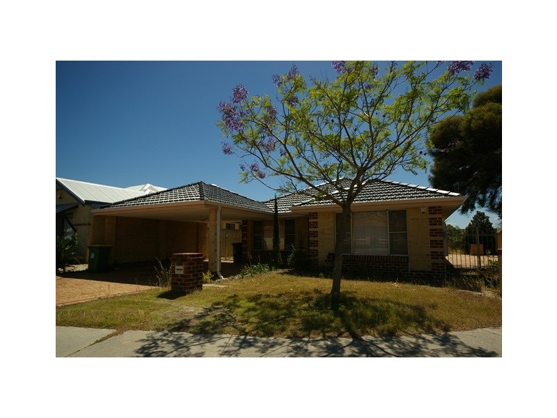 23 Courtland Crescent, Redcliffe WA 6104