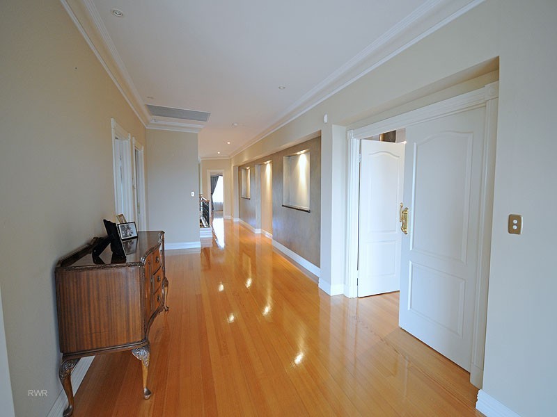 26 Crossman Pass, Salter Point WA 6152
