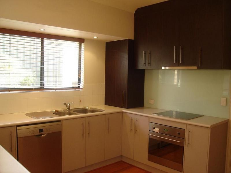 11 Plummer Street, East Victoria Park WA 6101