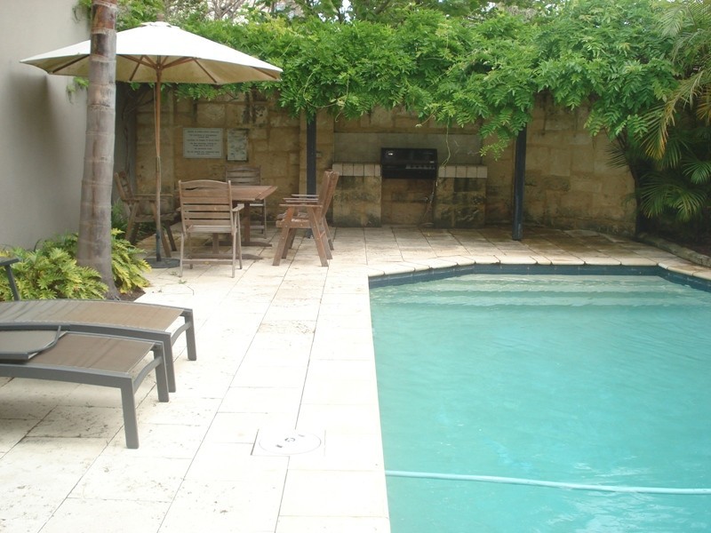 4/45 Angelo Street, South Perth WA 6151