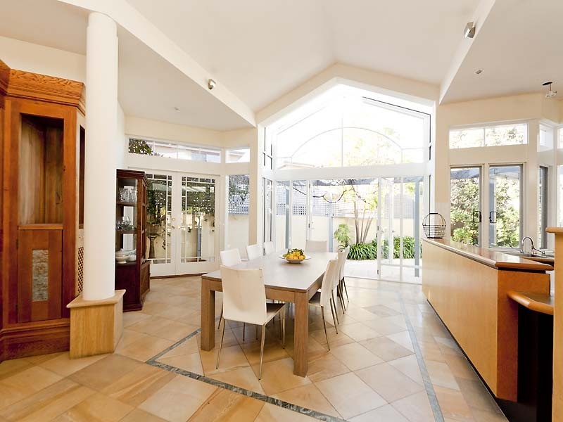 2 Karoo Street, South Perth WA 6151