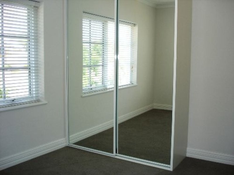 8/331 Canning Highway, Como WA 6152