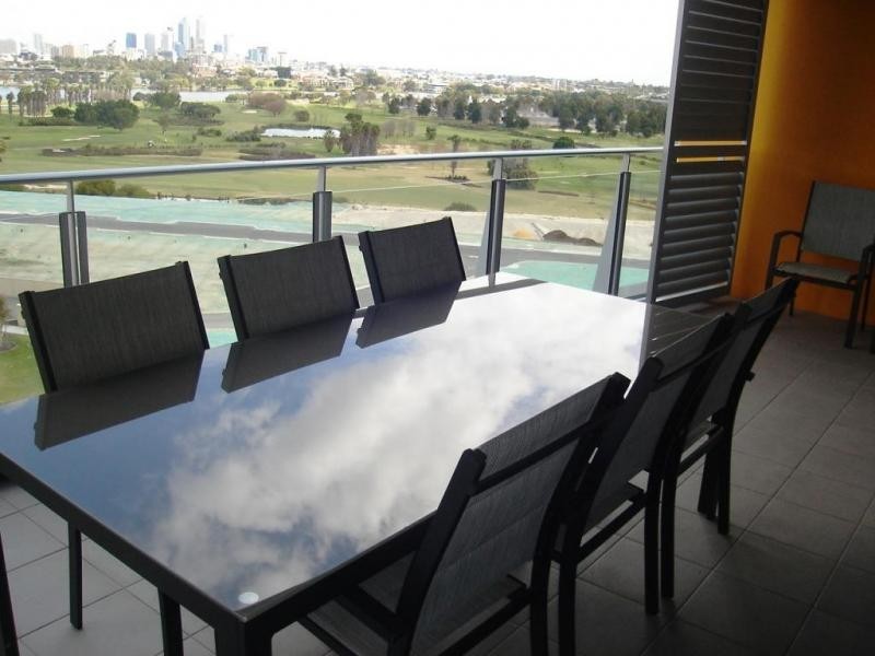 803/96 Bow River Avenue, Burswood WA 6100