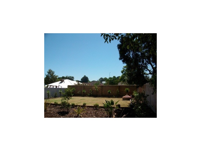 70 Swansea Street, East Victoria Park WA 6101