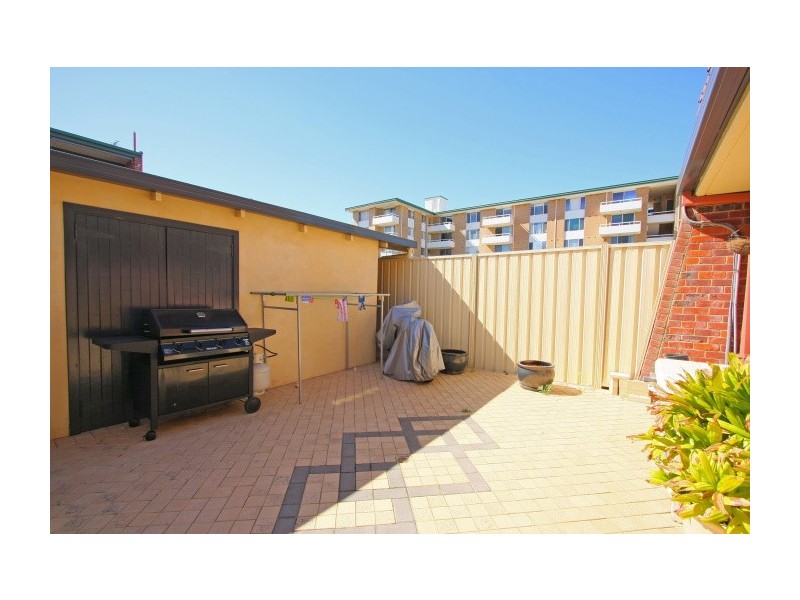 4/16 Coode Street, South Perth WA 6151