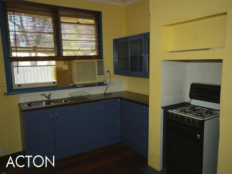 4 Hertford Street, East Victoria Park WA 6101