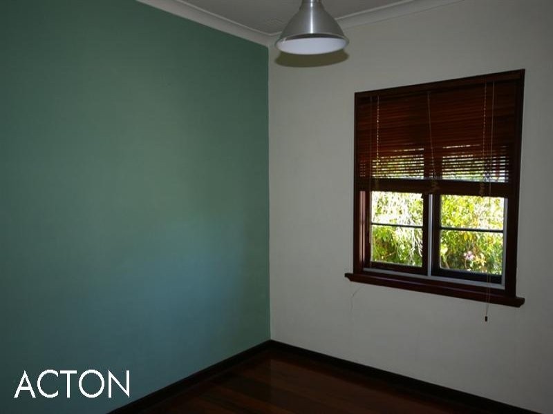 4 Hertford Street, East Victoria Park WA 6101