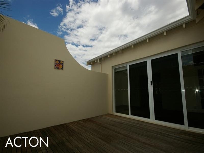 46 Renwick Street, South Perth WA 6151