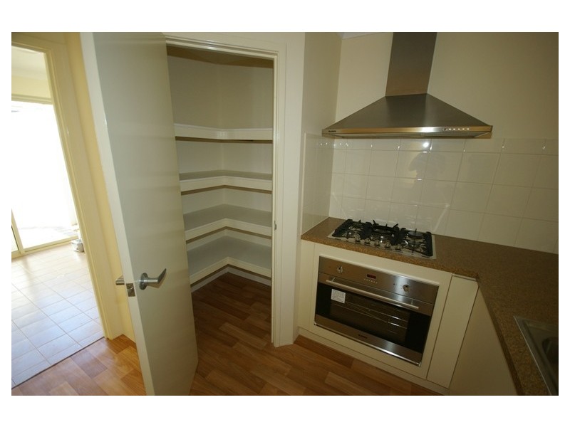 18 Knutsford Avenue, Rivervale WA 6103