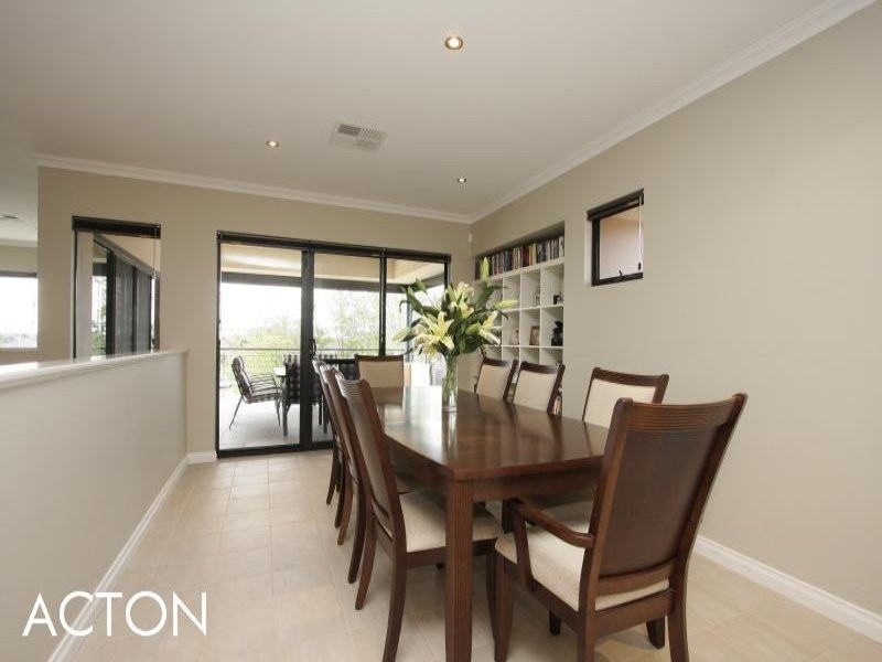 B/23 Howard Parade, Salter Point WA 6152